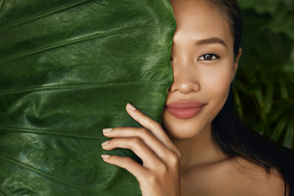 Glow Up, Transforming Your Skincare with Sustainable Beauty Tips!